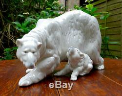 Nao by Lladro Very rare large polar bear mother and cub figure, dated 1985