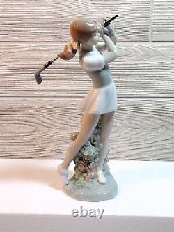Nao by Lladró Women Golfer Figurine, Out of the rough # 450 Porcelain