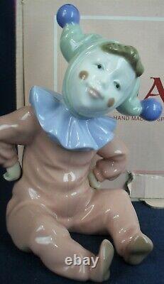 Nao by Lladro figure JINGLES child clown 01065 Boxed