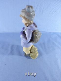 Nao by Lladro girl with rucksack & dog 6250 figurine handmade in spain lladro