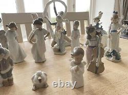 Nao by Lladro (private collection) bundle of 15 figures
