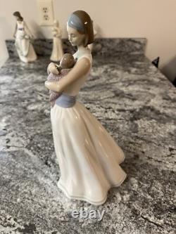 New Lladro Nao The Light of My Life 1413 Mother Holding Baby Daugher Son 15Tall