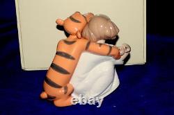 New Nao By Lladro #1595 Hugs With Tigger Bnib Winnie The Pooh Disney Save$ F/sh