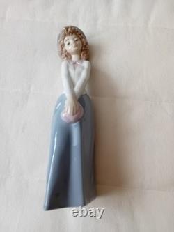 No Chips Lovely Condition Nao Figure Made In Spain