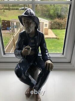 Old Fisherman Sailor With Pipe Lladro Retired Large 14.5 Nao Figure-262