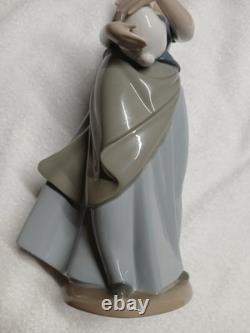 Original NAO by Lladró Porcelain Figurine Girl with Bunny / Country Girl with