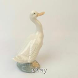 Pair Lladro Nao white duck figurines 1978 Daisa geese porcelain figures