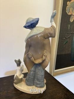 Porcelain Figurine RARE 1980s Lladro Nao Clown Circus Ringmaster with Ball & Dog