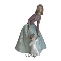 RARE LLADRO NAO FIRST STEPS SUS PRIMEROS PASOS SPAIN #01318 With ORIGINAL BOX
