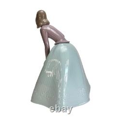 RARE LLADRO NAO FIRST STEPS SUS PRIMEROS PASOS SPAIN #01318 With ORIGINAL BOX