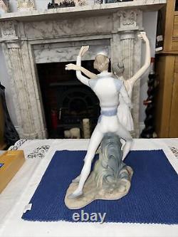 RARE Large Lladro Nao Figure Group Finale #424 Cipriano Vicente Used