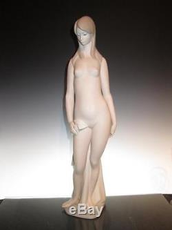 RARE Large Matte Lladro Nude Desnudo #4511 by Juan Huerta (Retired 1985)