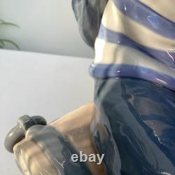 RARE Large Nao by Lladro Figurine Waiting For The Fisherman #699