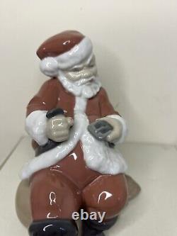 RARE Lladro Nao Too Many Mince Pies Santa Claus Figure In Box Dasia 2005 Spanish