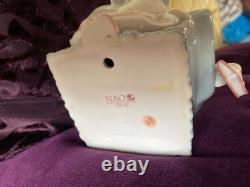 RARE NAO By Lladro 1512 Stories With Grandma Hug Of Love Grandmother Child