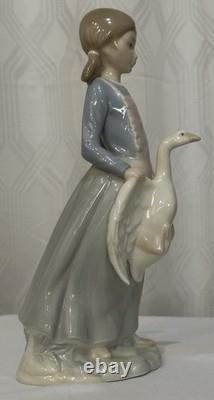 RARE NAO By Lladro Porcelain Girl With Goose, Made In Spain