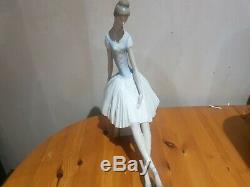 RARE Nao by Lladro BALLERINA LARGE