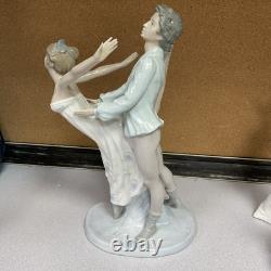 RARE VINTAGE 1983 NAO LLADRO DANCING on a CLOUD BALLET COUPLE FIGURINE SPAIN