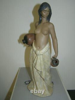 Rare Beautiful Lladro Porcelain 2323 Water Girl Lady Semi Naked Nude Figurine Bx