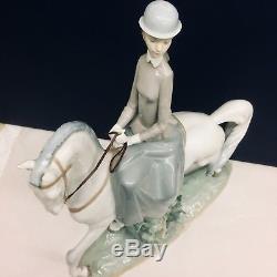 Rare LLADRO HORSERIDER Porcelain Sculpture Young Woman Superb Condition