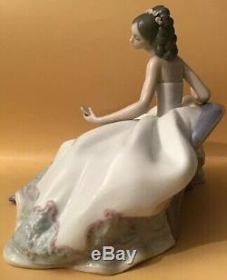 Rare Large Lladrò #5859 At The Ball Girl Seated Porcelain Figurine (A/F)