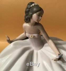 Rare Large Lladrò #5859 At The Ball Girl Seated Porcelain Figurine (A/F)