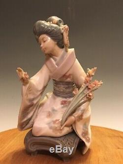Rare Lladro #1450 Japanese Geisha KIYOKO With Box