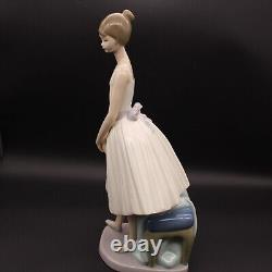 Rare Lladro DANCE BALLERINA DANCE Dasia Nao Figurine Statuette #377 12 Retired