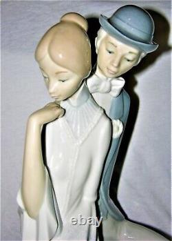 Rare Lladro NAO Shy Love