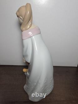Rare Lladro Nao DISNEY, FUN WITH WINNIE THE POOH Figurine #1593 Read