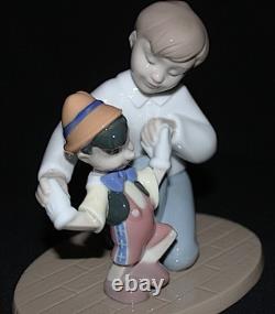 Rare Lladro Nao Disney Pinocchio's First Steps #1678 Figurine WithBox Mint Cond
