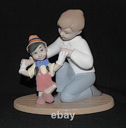 Rare Lladro Nao Disney Pinocchio's First Steps #1678 Figurine WithBox Mint Cond