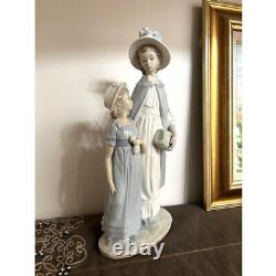 Rare Lladro Nao Figurine Doll Mother and Daughter Lady Girl