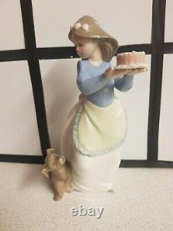 Rare Lladro Nao Porcelain Puppy's Birthday Special Edition Figure 1045