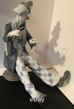 Rare Llarge Lladro #5762 Checking The Time Clown Seated Looking At His Watch