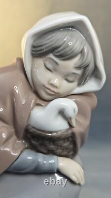 Rare NAO By Lladro Spain Porcelain Girl Sleeping With Her Duck 1982