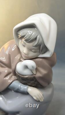 Rare NAO By Lladro Spain Porcelain Girl Sleeping With Her Duck 1982