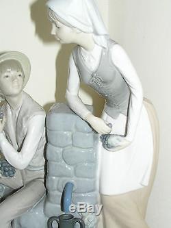 Rare Nao By Lladro Large Double Figure Girl & Boy Water Pump Grape Tasters 0195