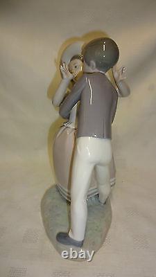 Rare Retired Lladro Spain Figure 4856 Waltz Time