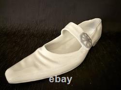 Rare-VNTG NAO Lladro LG Ladies Pump Shoe WithGrey Buckle Porcelain Figurine DSCN