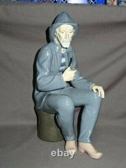 Retired Large Lladro Spain 14.5 Nao Figure 262 Old Fisherman Sailor With Pipe