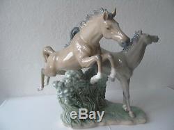 Retired Lladro Nao Porcelain Group Figurine Wild Stallions by Regino Torrijos