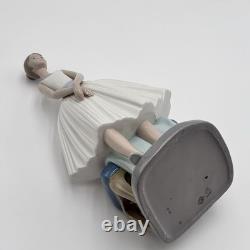Retired Nao By Lladro Standing Ballerina Figurine Ballet Pose 12.5 Tall Daisa