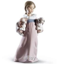 SALE Lladro Porcelain ARMS FULL OF LOVE 010.06419 Worldwide Shipping
