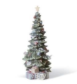 SALE Lladro Porcelain O CHRISTMAS TREE 010.08220 Worldwide Shipping