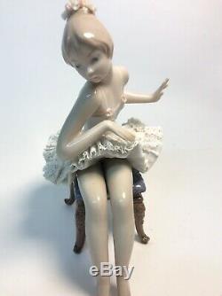 SALE Rare Vintage Lladro Ballerina Figurine Recital 5496 Excellent Condition