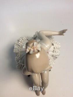 SALE Rare Vintage Lladro Ballerina Figurine Recital 5496 Excellent Condition