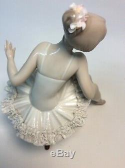 SALE Rare Vintage Lladro Ballerina Figurine Recital 5496 Excellent Condition