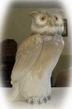 SERIOUS COLLECTORS- Mid 1980's NAO Lladro Short Eared Owl-Porcelain Figure Gray