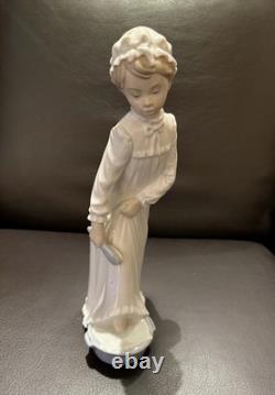 SPECIAL LLADRO Girl In Nightgown #0231 VINTAGE RETIREDSPECIALPERFECT